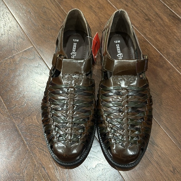 NEW Deer stags brown shoes - size 12 - Picture 4 of 8